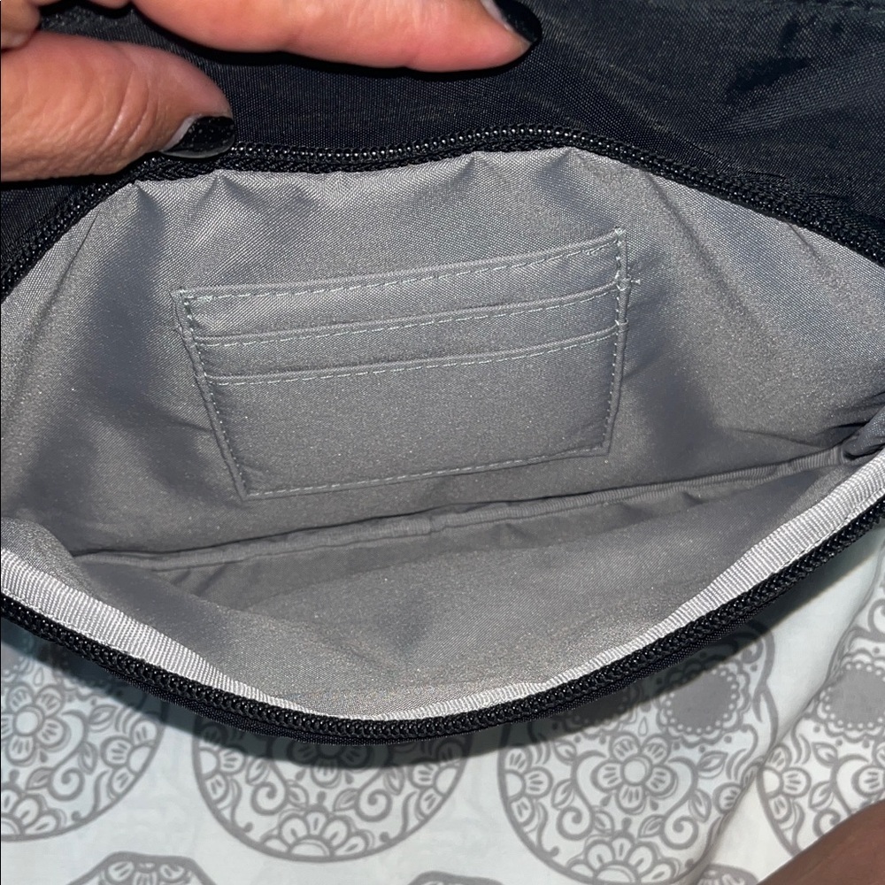 Baggallini Joey Large Crossbody Black - Picture 9 of 12